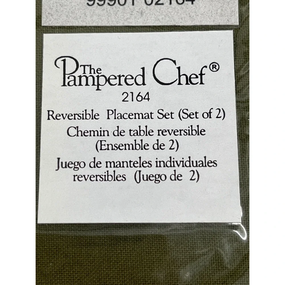 The Pampered Chef Reversible Placemat Set (Set‎ Of 2)  Striped